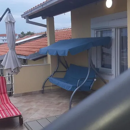 Lug 2, New And Comfortable With Pool Privlaka (Zadar)