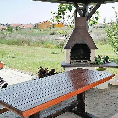 Lug 2, New And Comfortable With Pool * Privlaka (Zadar)