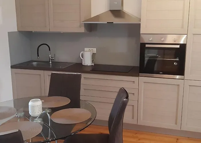In Near Sandy Beaches Apartment