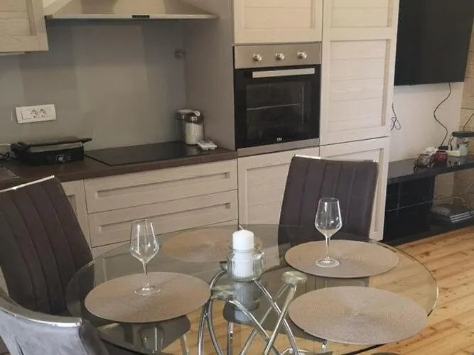 Daire In Near Sandy Beaches *