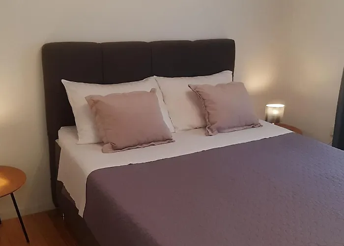 Daire In Near Sandy Beaches *