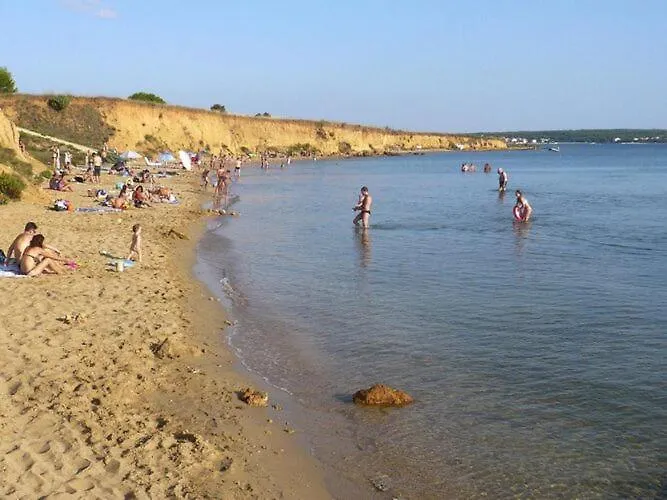 In Near Sandy Beaches Daire